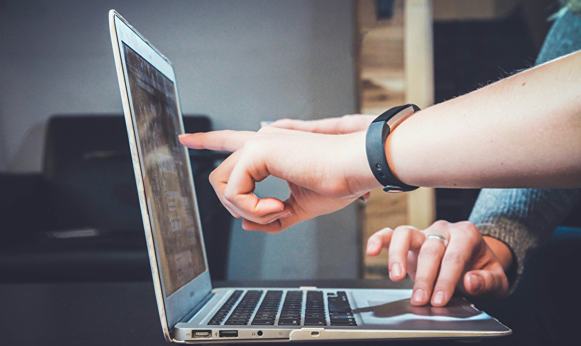 What are the benefits of our Hands & Eyes service?